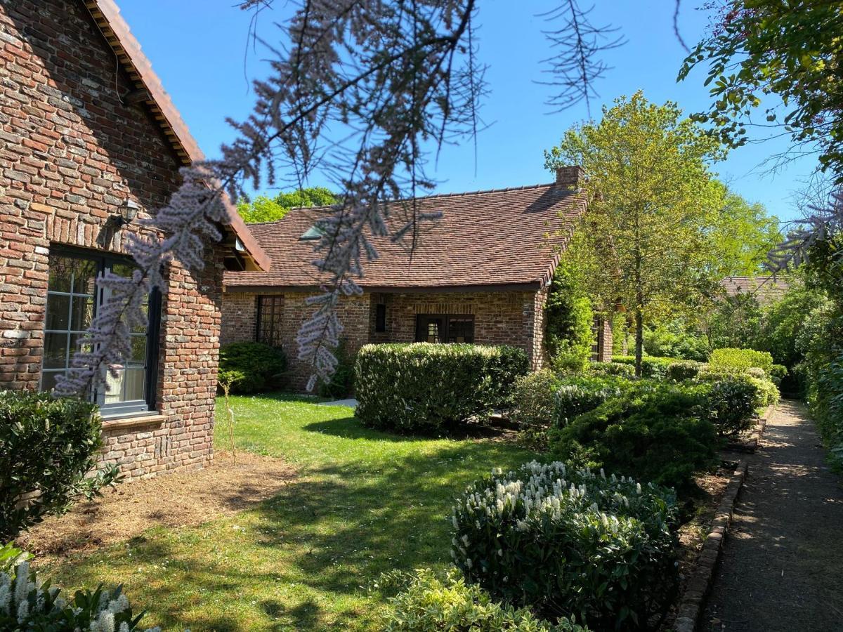 Les Cottages D'Orient Gite Boutique 梅尼尔圣榭 外观 照片
