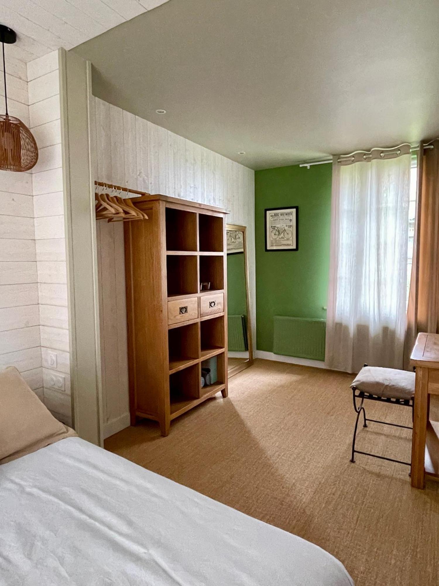 Les Cottages D'Orient Gite Boutique 梅尼尔圣榭 外观 照片