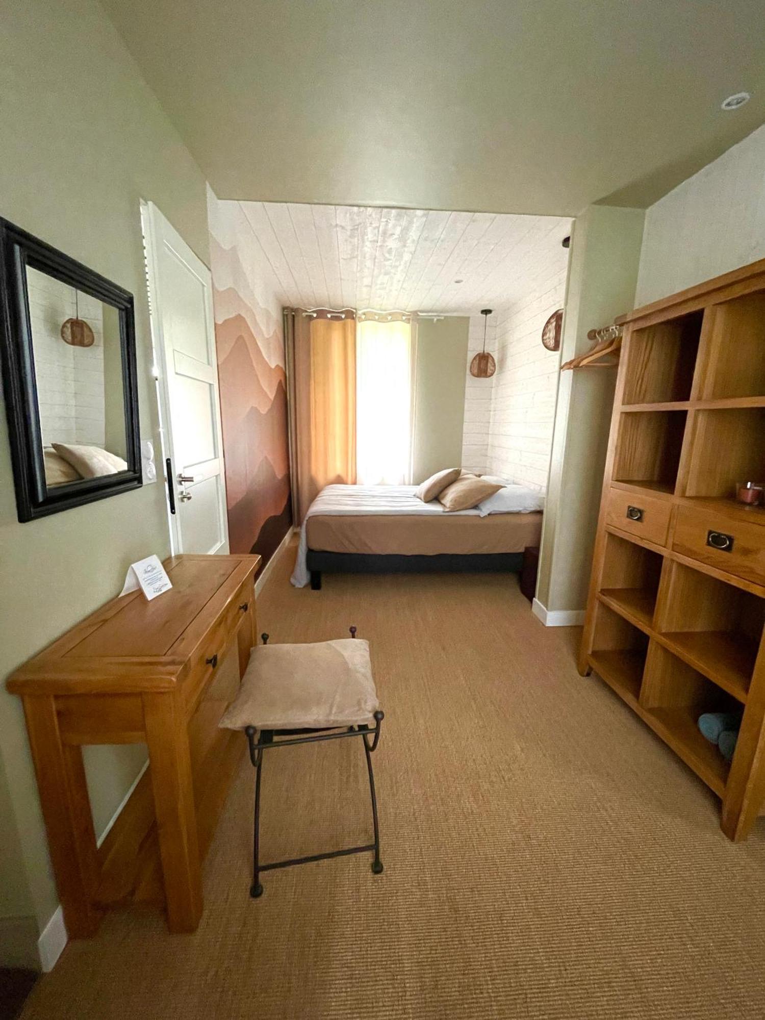Les Cottages D'Orient Gite Boutique 梅尼尔圣榭 外观 照片