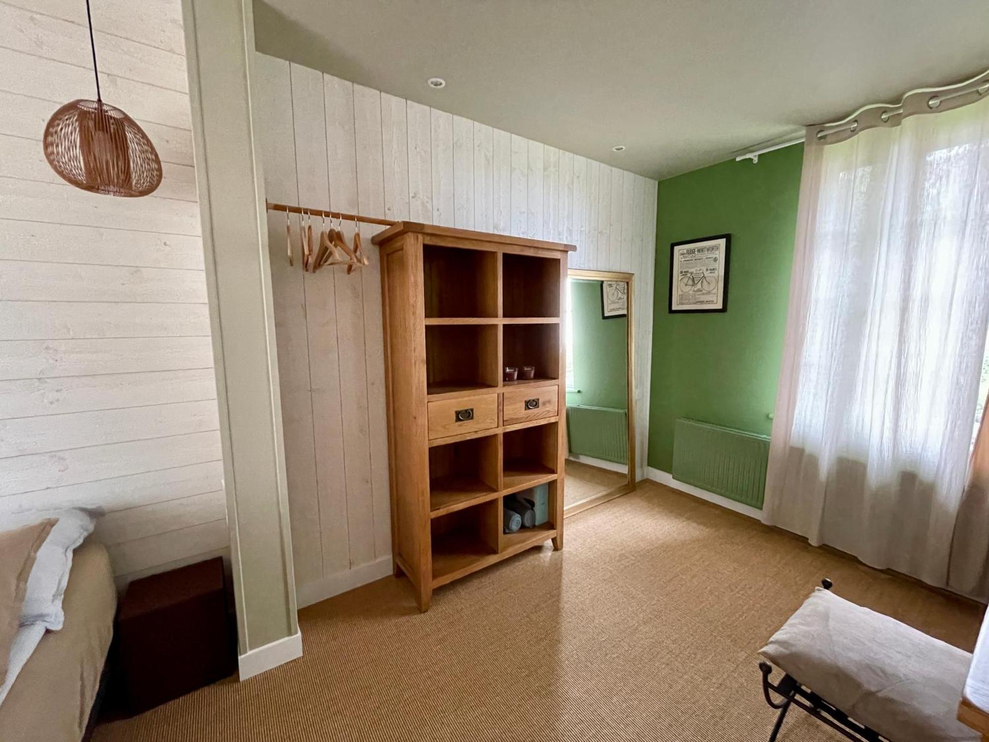 Les Cottages D'Orient Gite Boutique 梅尼尔圣榭 外观 照片